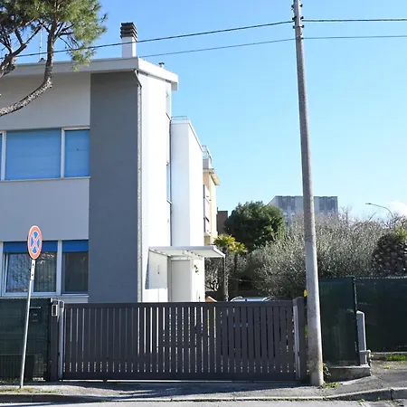 Se226 - Senigallia, Nuovo Trilocale Con Ampio Giardino Senigallia